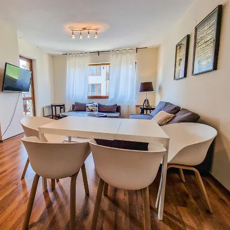 Cozy Flat In Parkview Complex - Ski-in And Ski-out Apartment Bansko